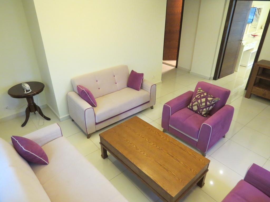 Le Noble Hotel Zouk El Kharab Екстериор снимка